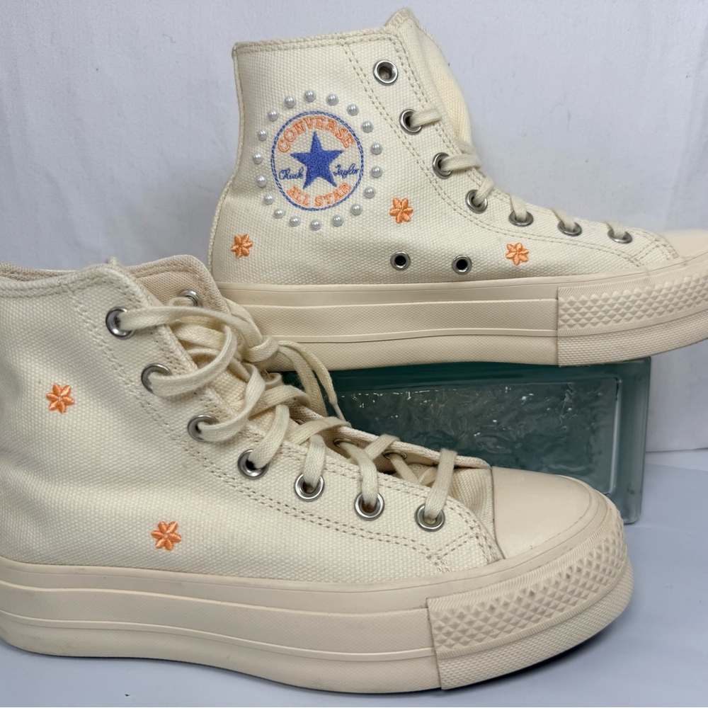 New CONVERSE Platform Hi-Top Ivory Pearls Flowers Sneakers Shoes 7.5